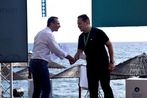 Στέλιος Πέτσας, από το 2ο “Digital Beach Summit”: «110 εκατ. ευρώ από το ΥΠΕΣ το τελευταίο δωδεκάμηνο για 59 έργα ψηφιακής μετάβασης στην Αυτοδιοίκηση – Σχεδιάζουμε τις “έξυπνες πόλεις” του μέλλοντος»